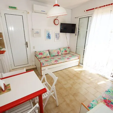 Private Veranda To The Sea New Era 32 By New Era Apartment Glyfada (Corfu)