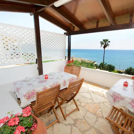 Private Veranda To The Sea New Era 32 By New Era * 格利法达